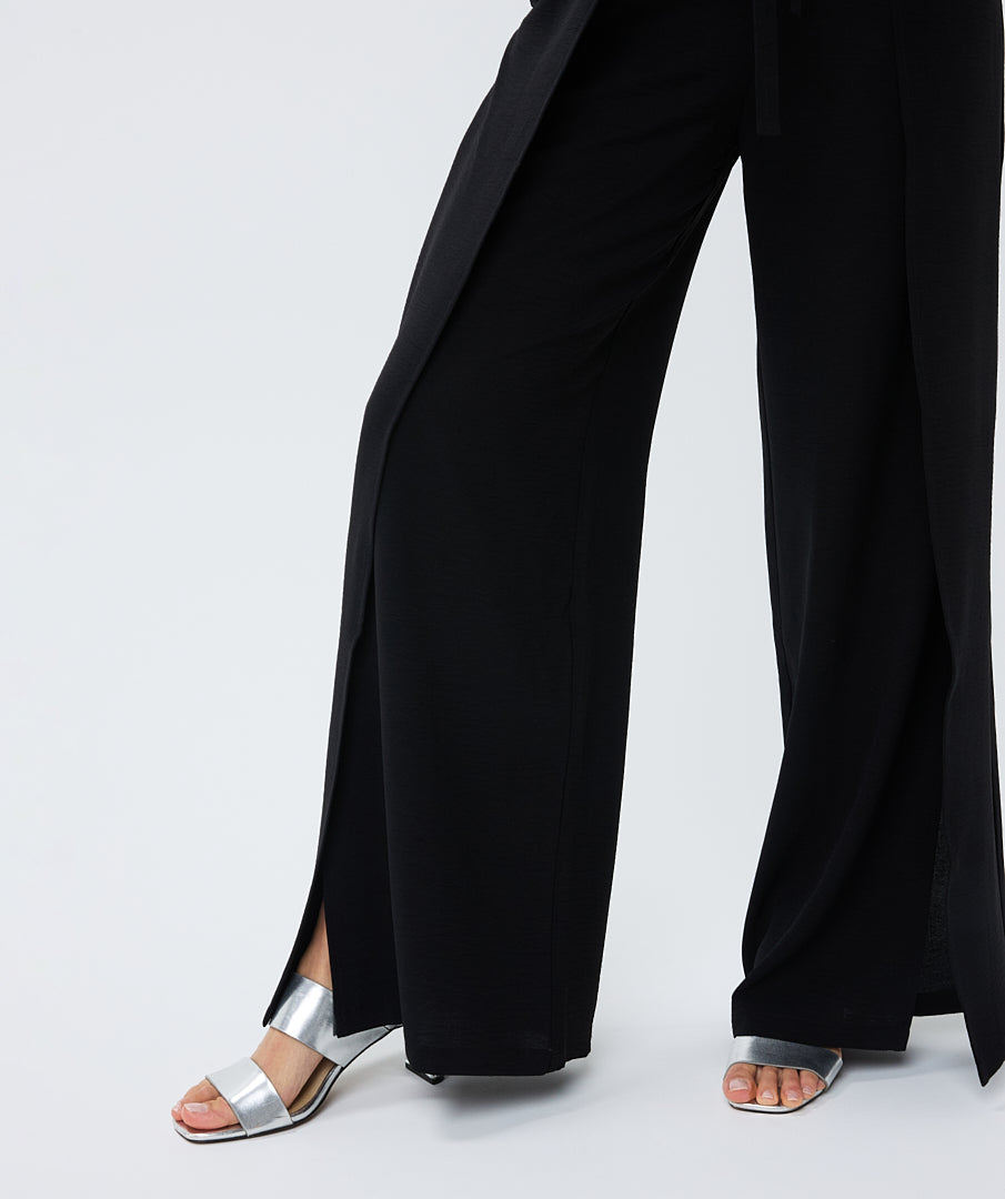 Overlap Wide Crinkle Trousers