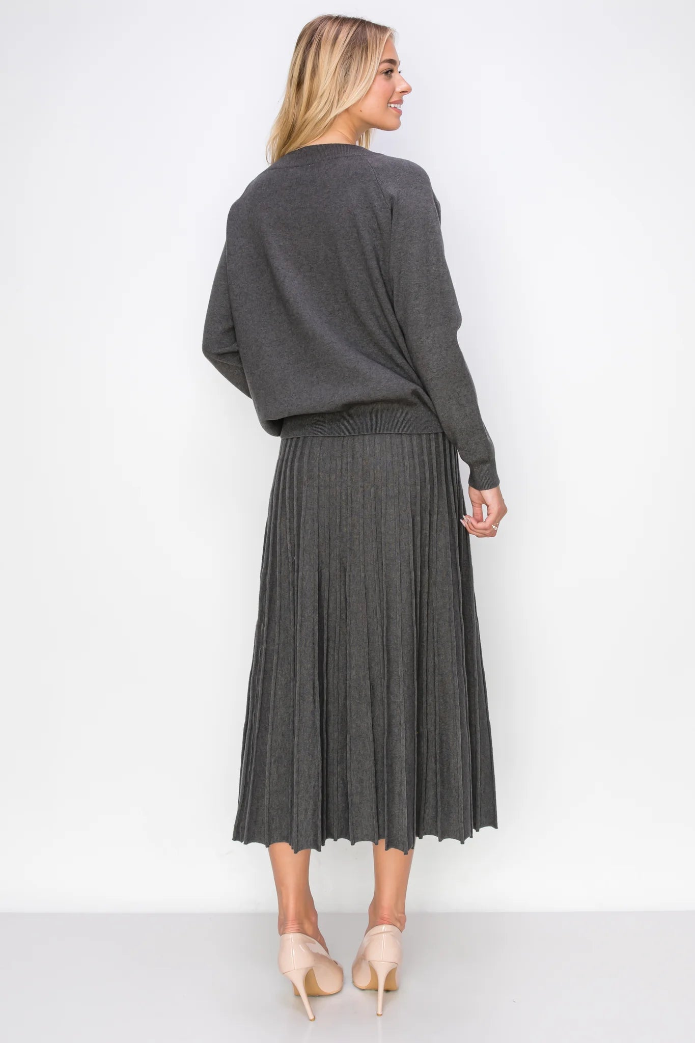 Sanaa Pleated Knitted Skirt